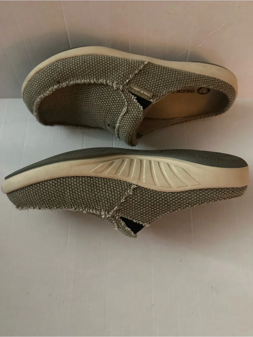 Geckoman Walk Hero Men’s Size 9 Slip On Clogs Mules Canvas Comfort Shoes Beige